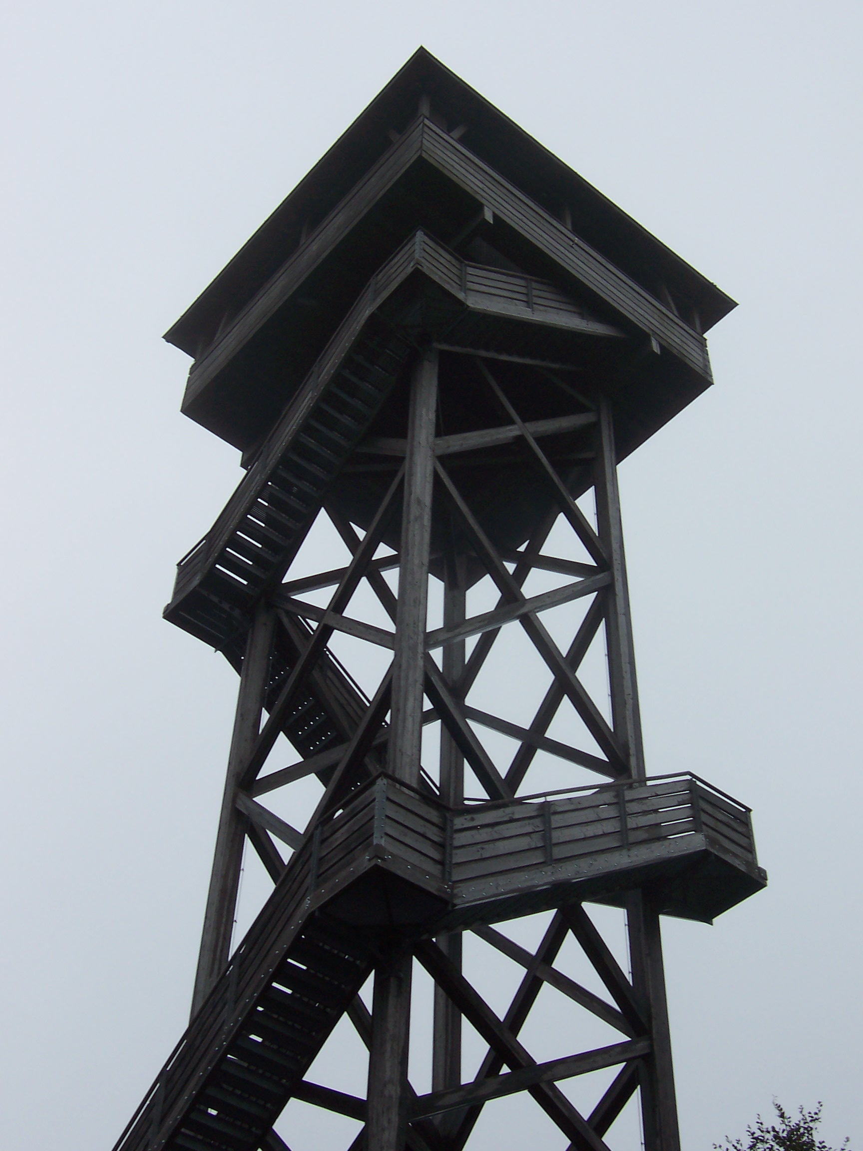 Der Oberpfalzturm auf der Platte